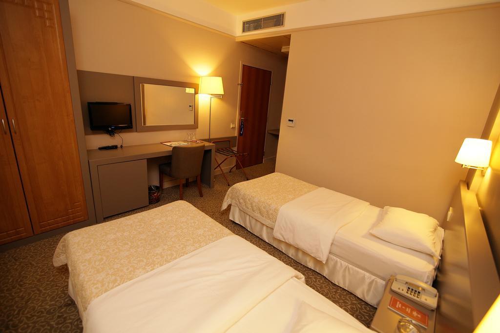 Grand Cavusoglu Hotel Cayeli Exterior photo